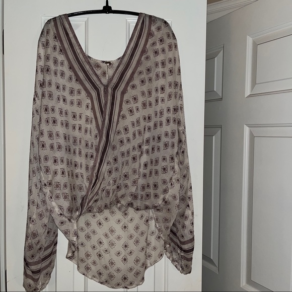Free People One Peasant Top, size medium - Picture 5 of 10